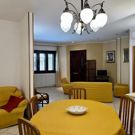 Vakantiehuis Lupa Di Mare